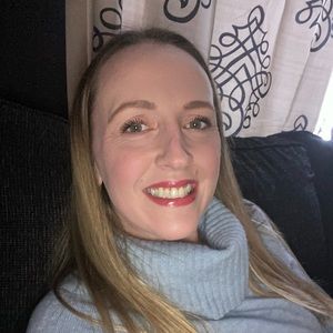 Meet your Posher, Laura